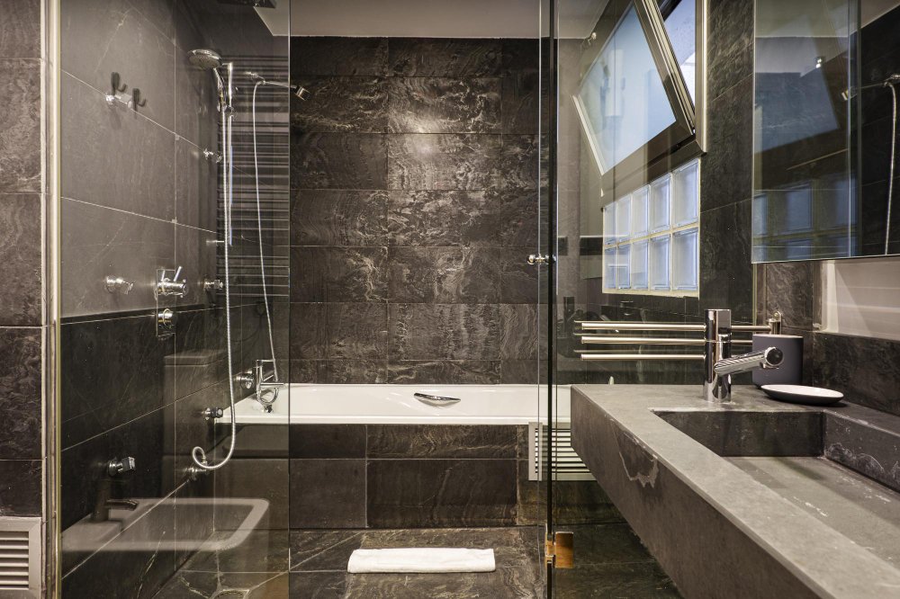 Shower Installation Replacement Modernizing Daily Comfort
